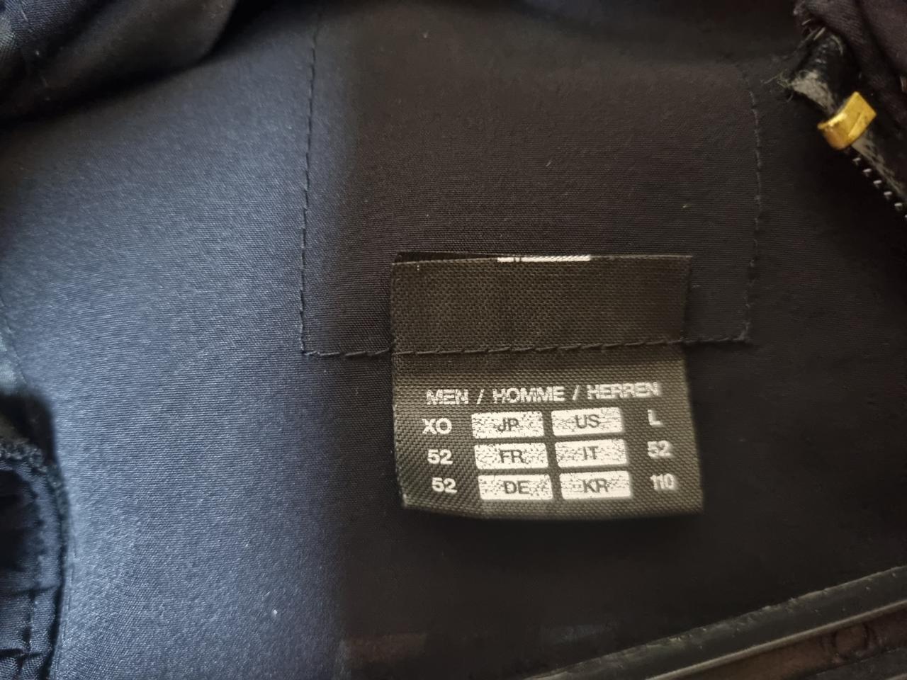 데상트 아우디패딩 110사이즈