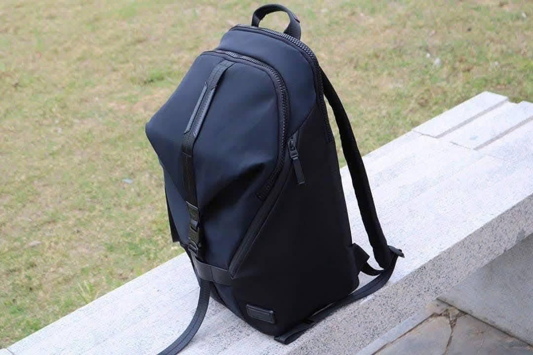 투미 타호 핀치 백팩