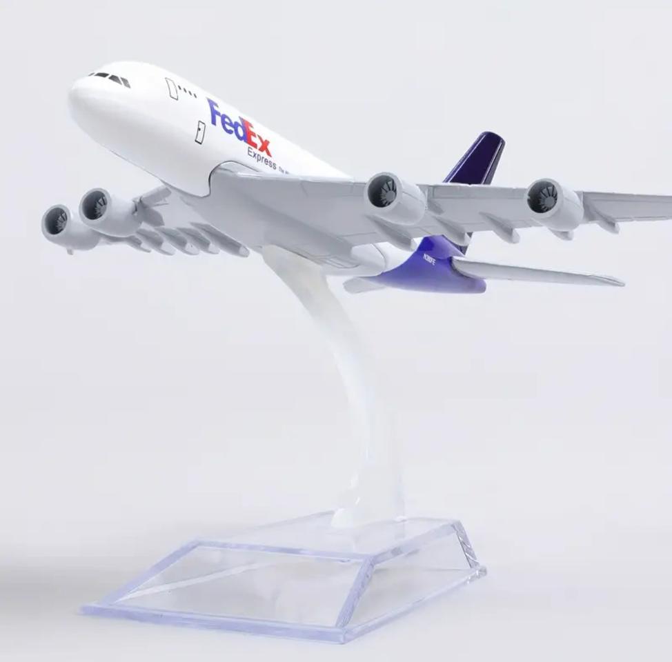 (금속) 에어버스 A380 페덱스 항공기 모형(피규어) 팝니다.