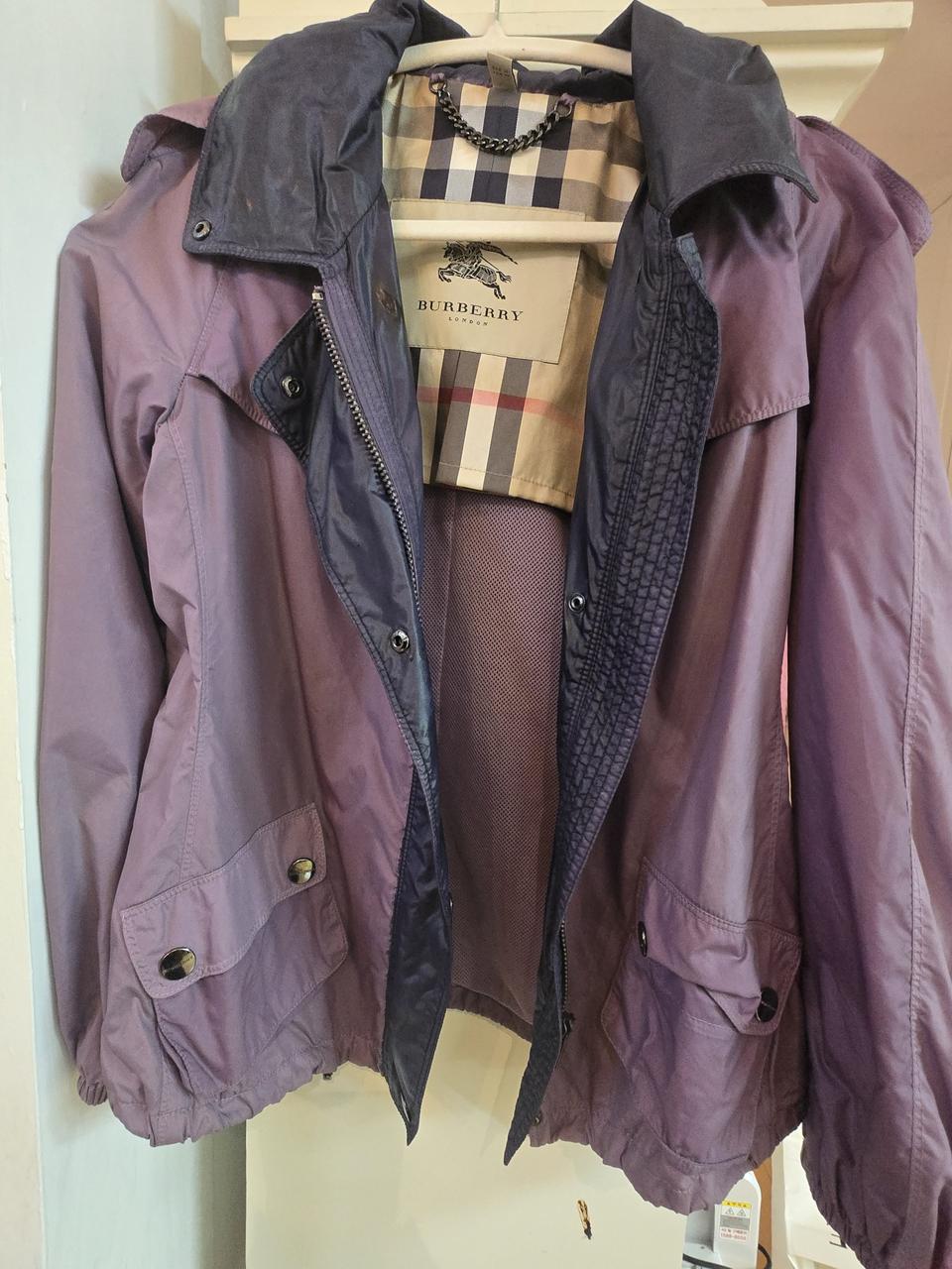 정품 버버리 여성 바람막이 55-66  ,6만