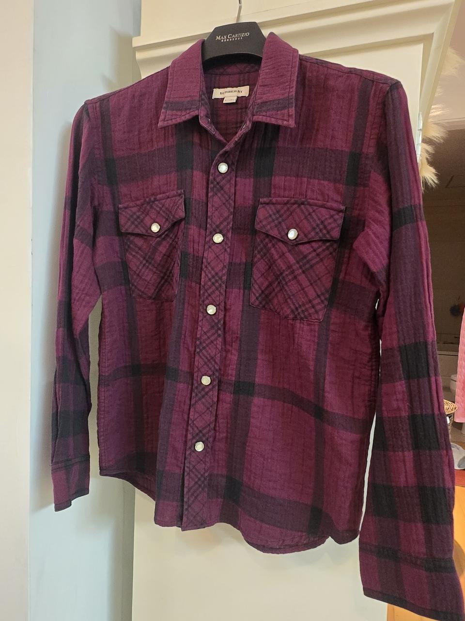 정품 버버리키즈 8-9세 남여공용  2만