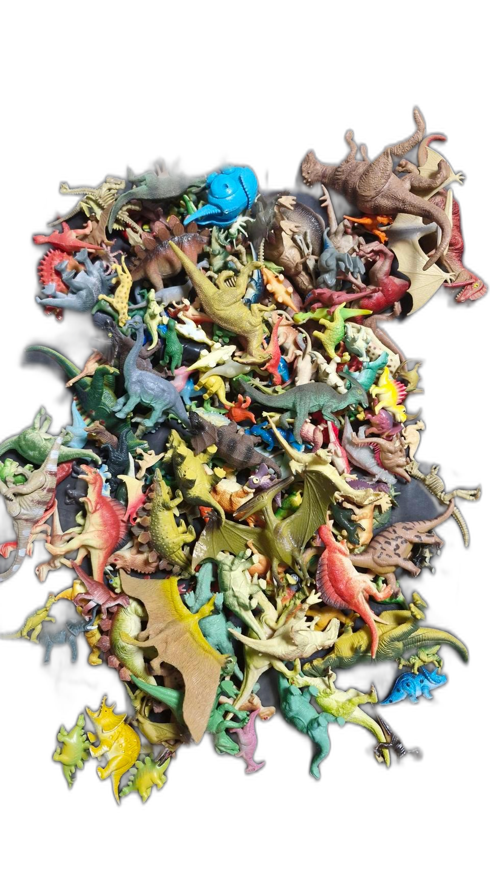 공룡 피규어 200개 이상