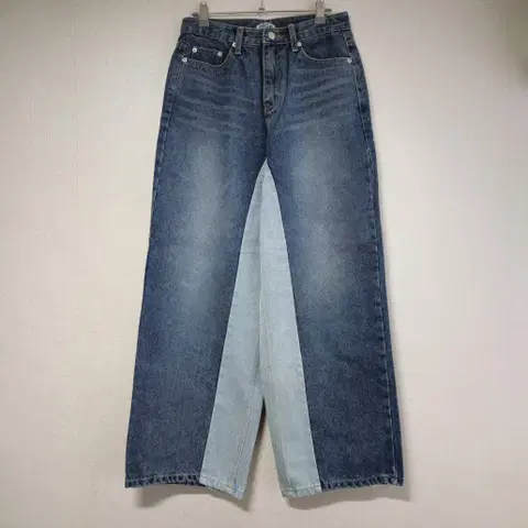 <새상품>(고퀄/국산)GROW 배색 와이드 데님 팬츠 청바지