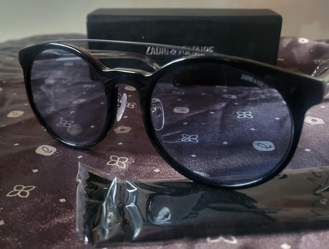 [미사용 새상품] 쟈딕앤볼테르 틴트 선글라스