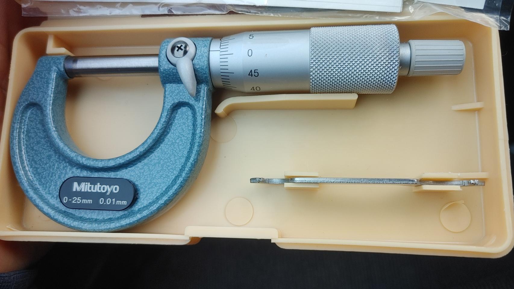 미츠토요  0.25mm  마이크로미터 미사용품