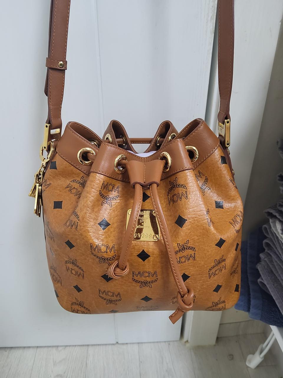 mcm정품비세토스버킷백