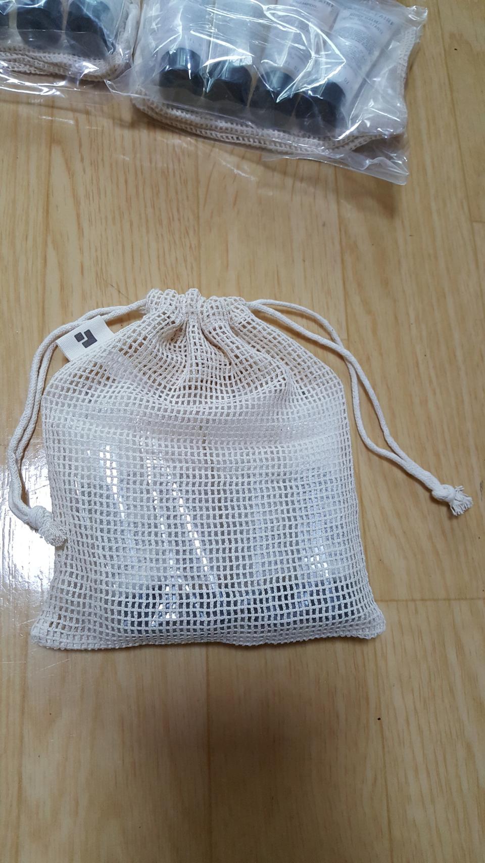 새상품) 여행용 에메너티 4종 + 메쉬파우치