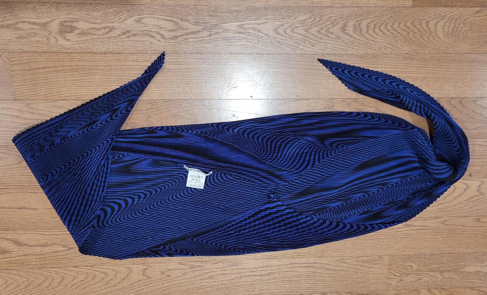 이세이미야케 스카프