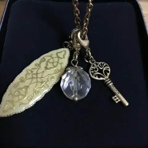 필그림 참 목걸이