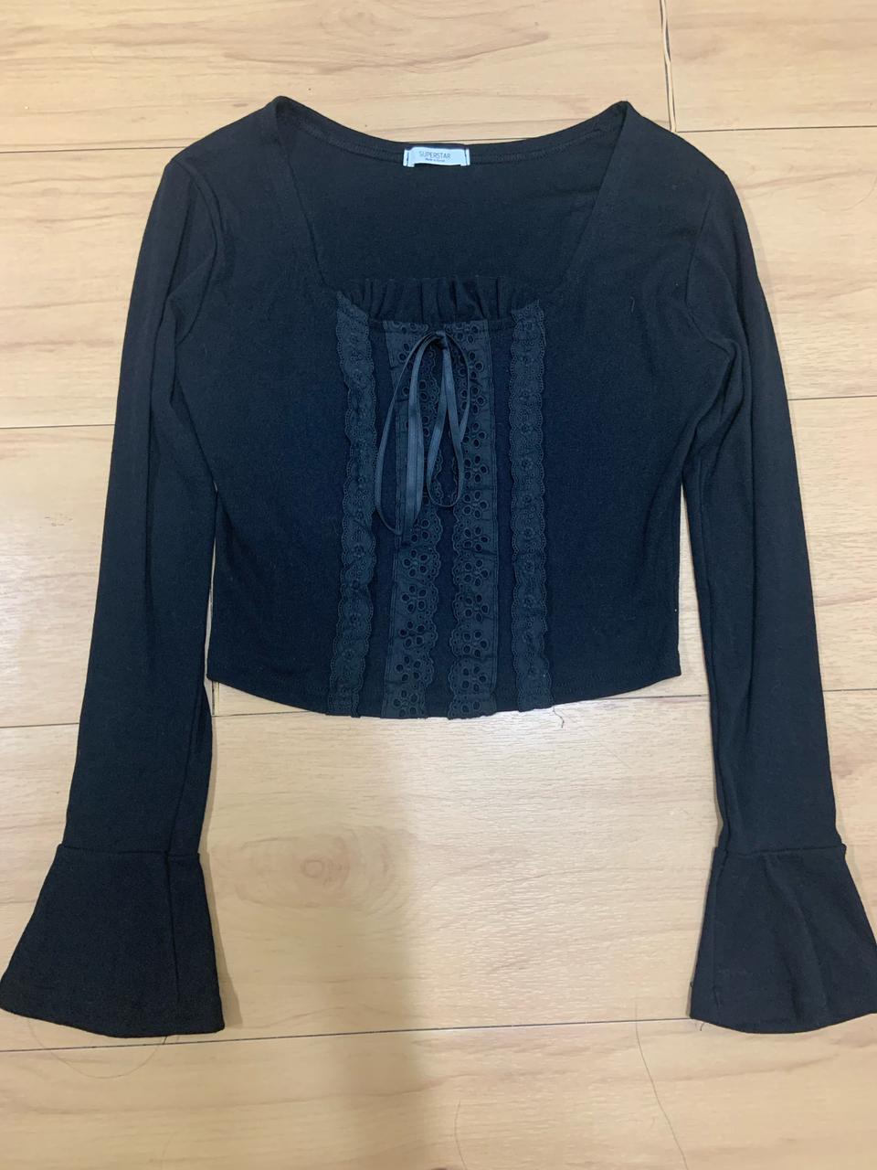 스퀘어넥 티(프리사이즈)+레이스 리본