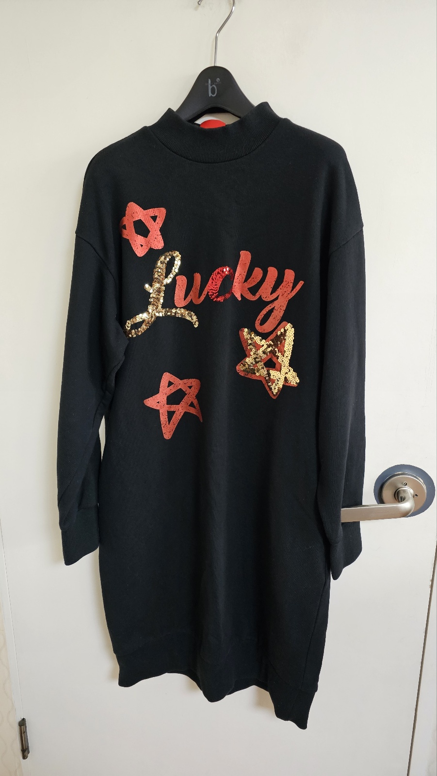 럭키슈에뜨 비즈자수 라운드 원피스 새상품(412)