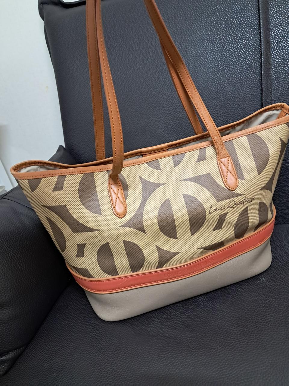 정품))루이까또즈 쇼퍼백(AS가능)