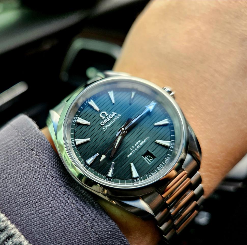 오메가 씨마스터 아쿠아테라 그린, 녹판 38mm  팝니다.(신형쉐이드 브