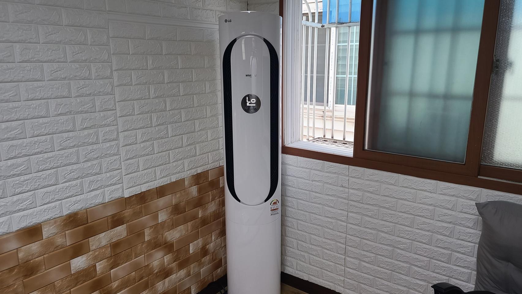 LG 휘센 스탠드형 에어컨 FQ17VBKWC1 판매합니다