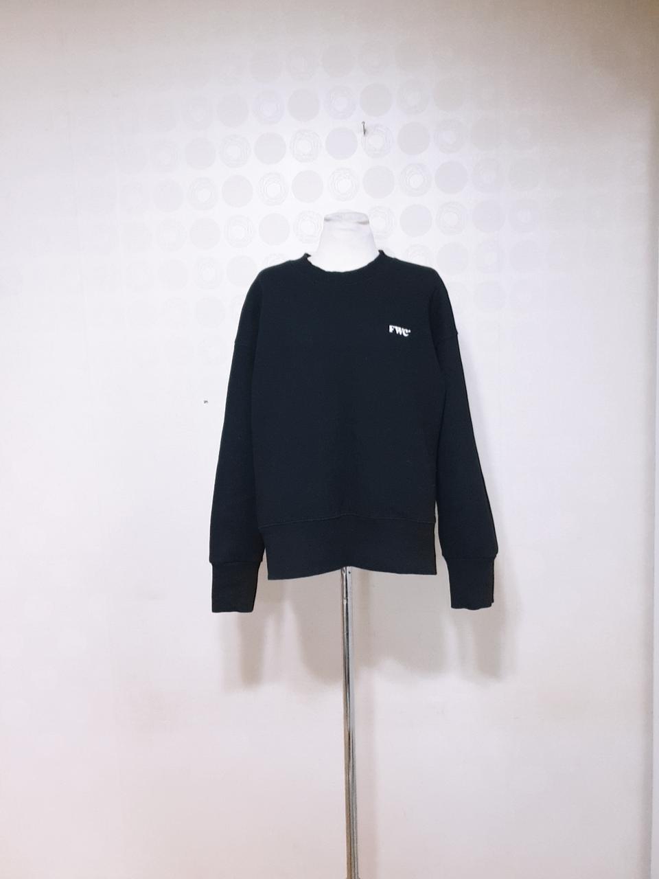 블랙티100/블랙맨투맨100/티셔츠100/맨투맨100