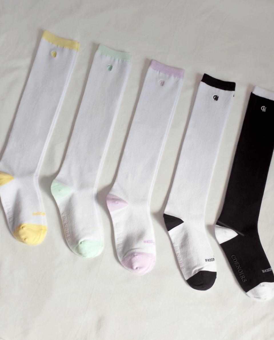 (1켤레 정가34000원) 고퀄 니삭스 새상품