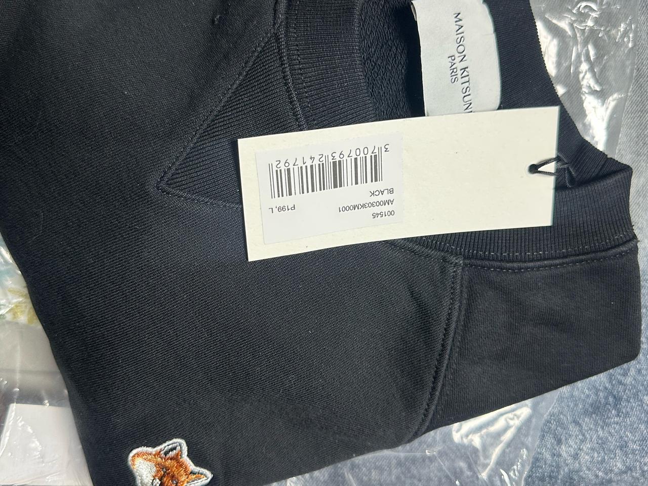 메종키츠네 맨투맨 L 판매합니다