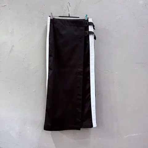 X-girl 일본 엑스걸 랩스커트