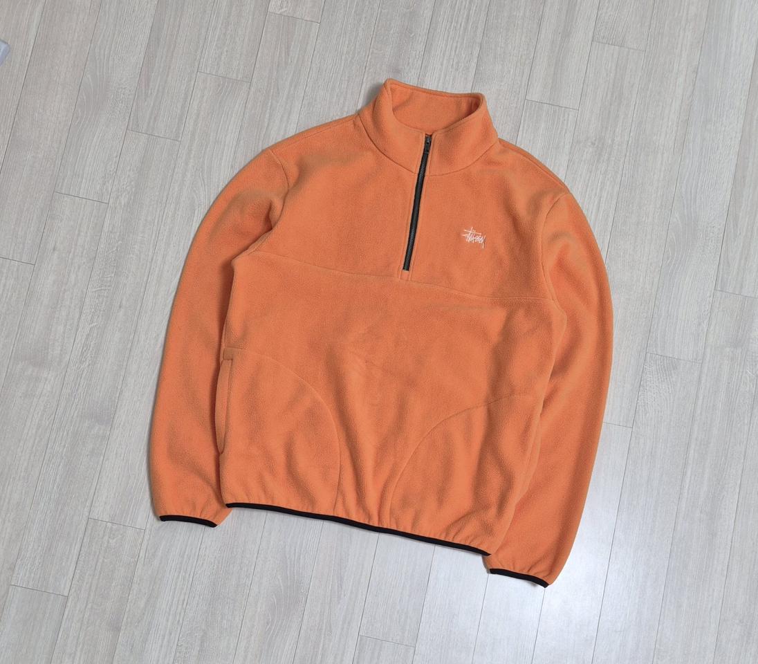 스투시 반집업 후리스