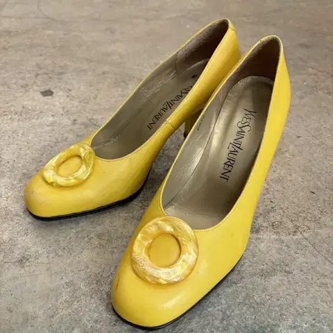 입생로랑 빈티지 슈즈