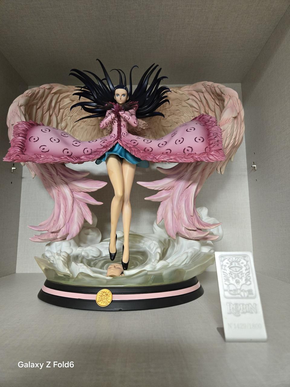 피규어 판매합니다