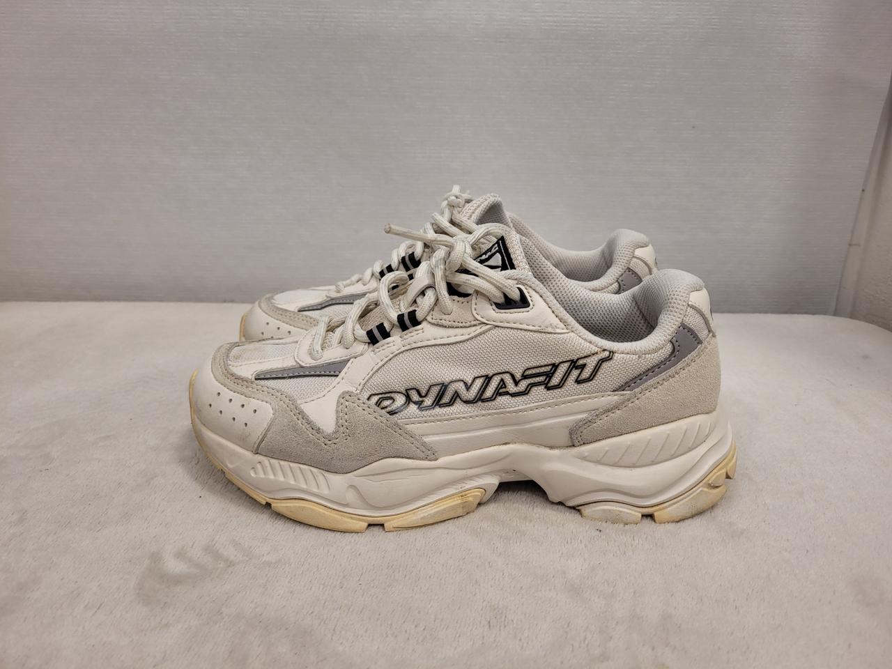 다이나핏 스니커즈 230