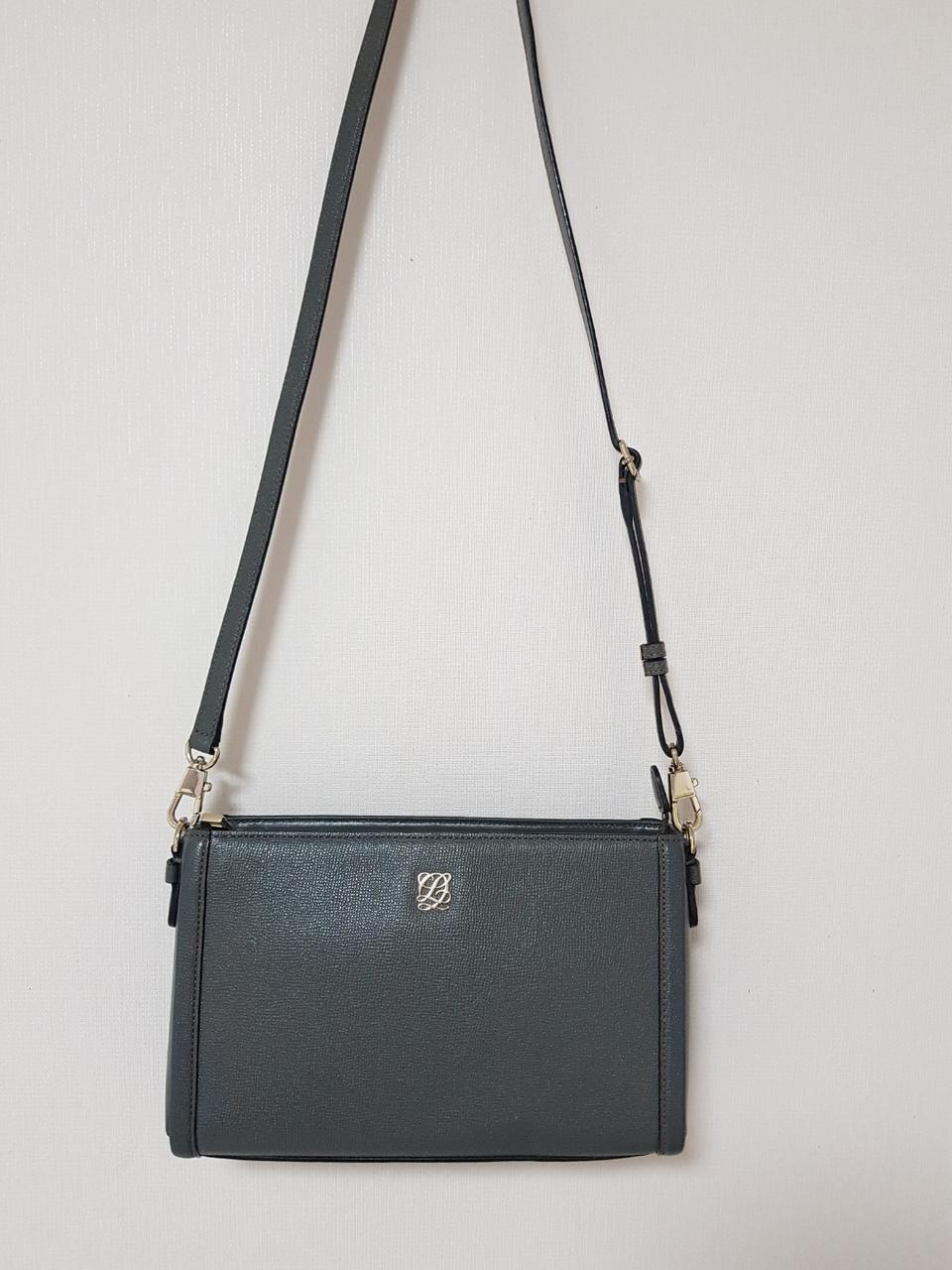 루이가또즈 크로스백 ㅡ 정품