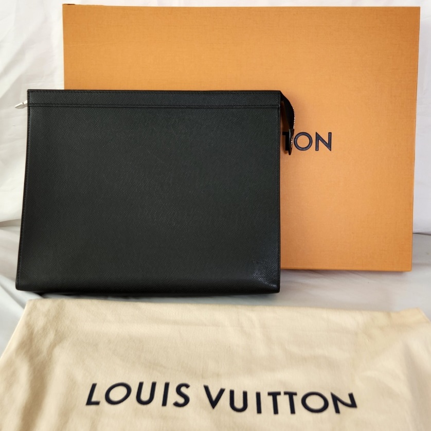 루이비통 포쉐트 보야주 남성 블랙 클러치백 M30450