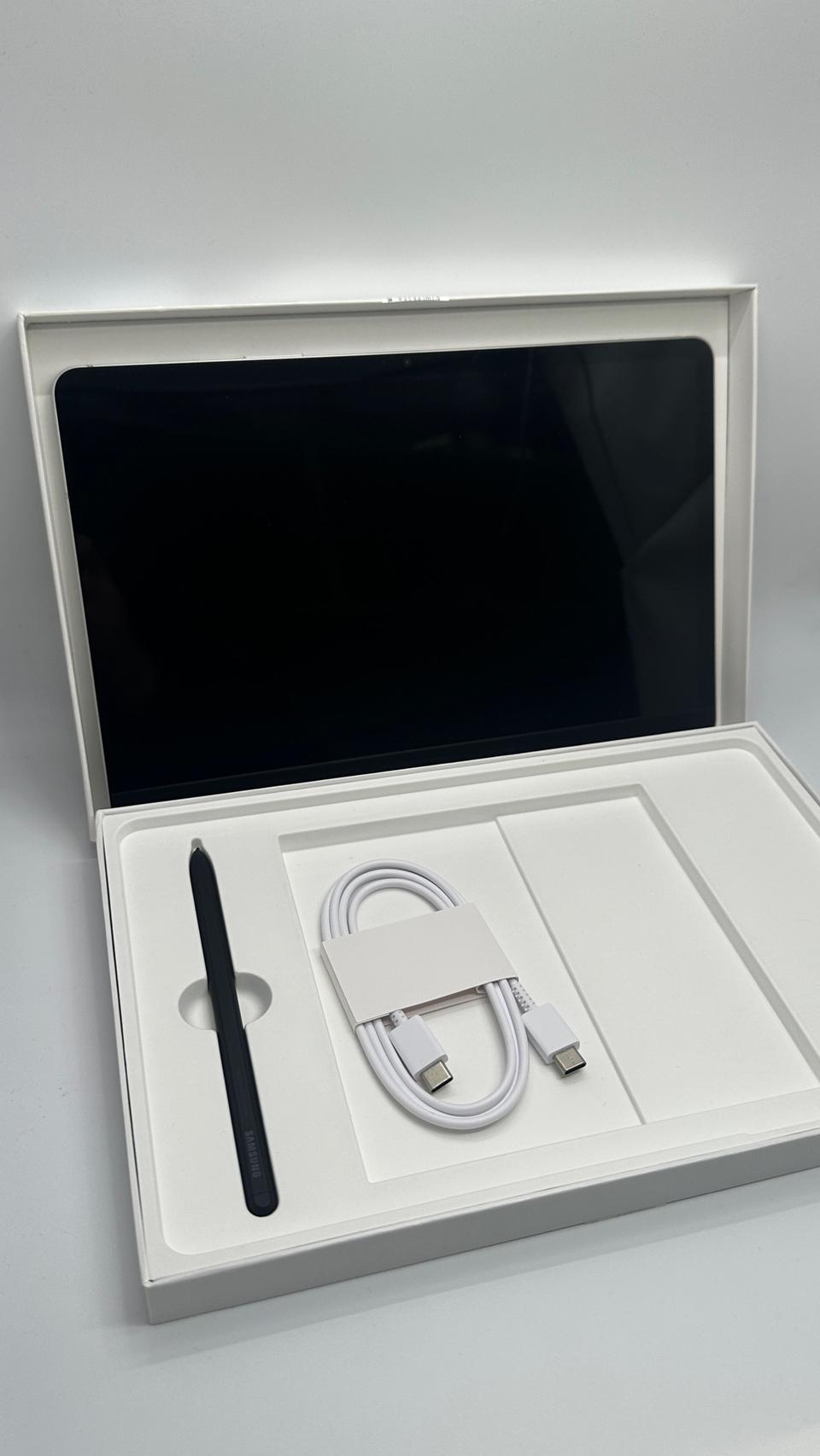 갤럭시탭 S8 5g 128gb(대량보유)