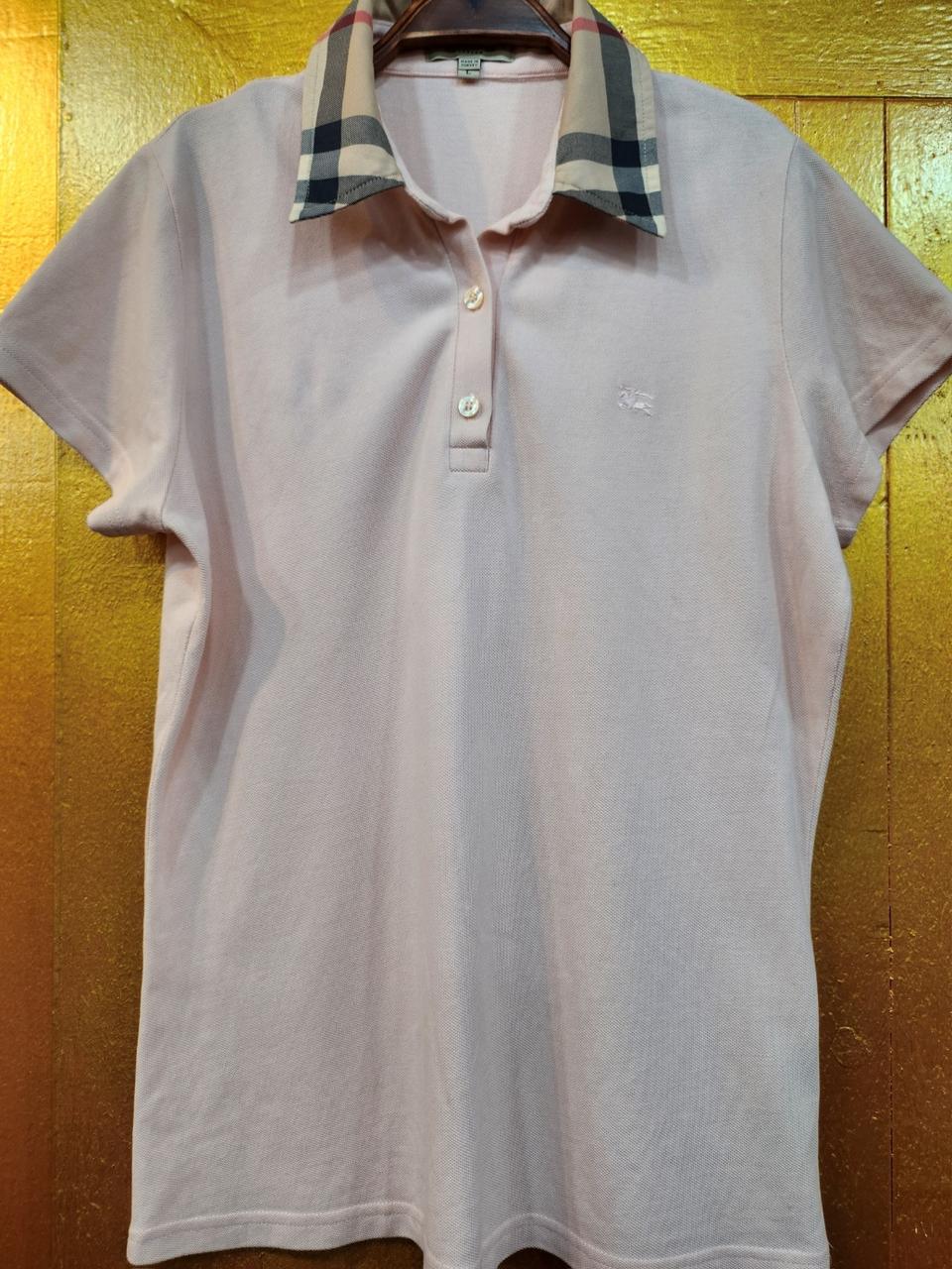 버버리 연핑크 카라티(정품)