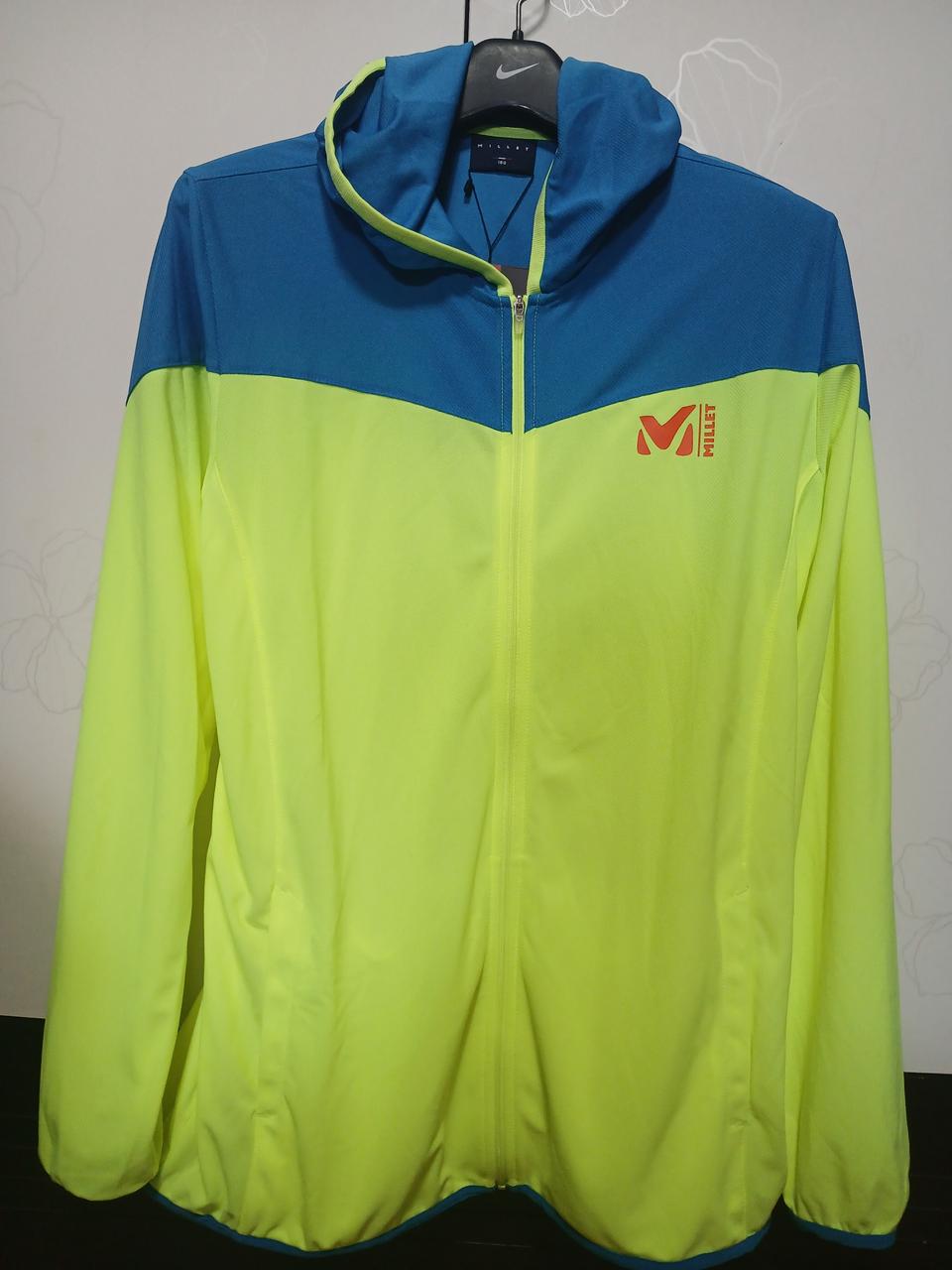 밀레 바람막이 점퍼105