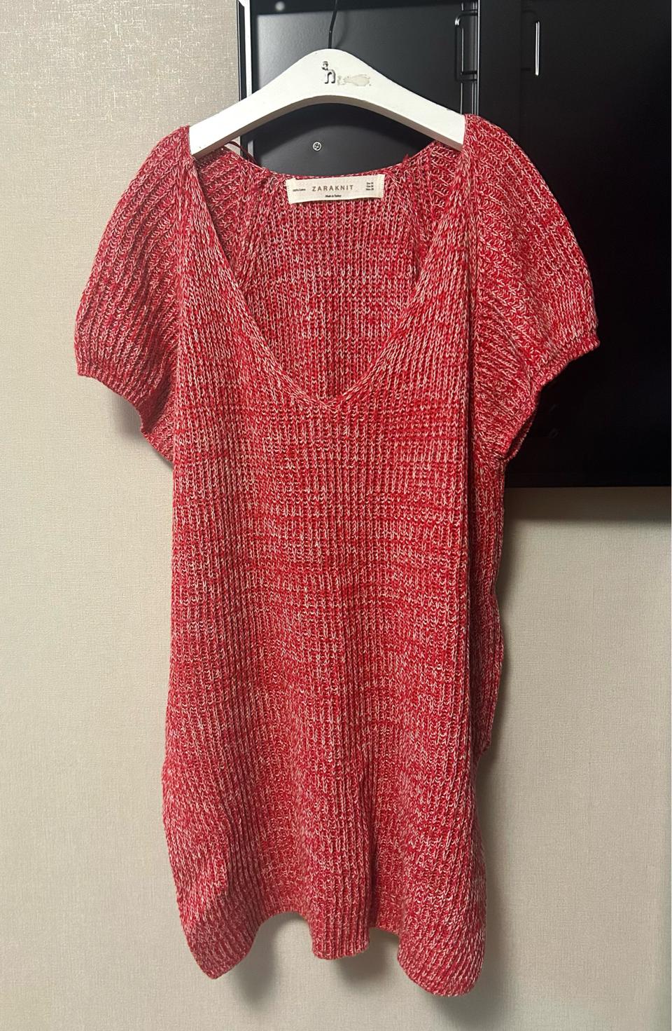 자라 레드 보카시 니트 탑