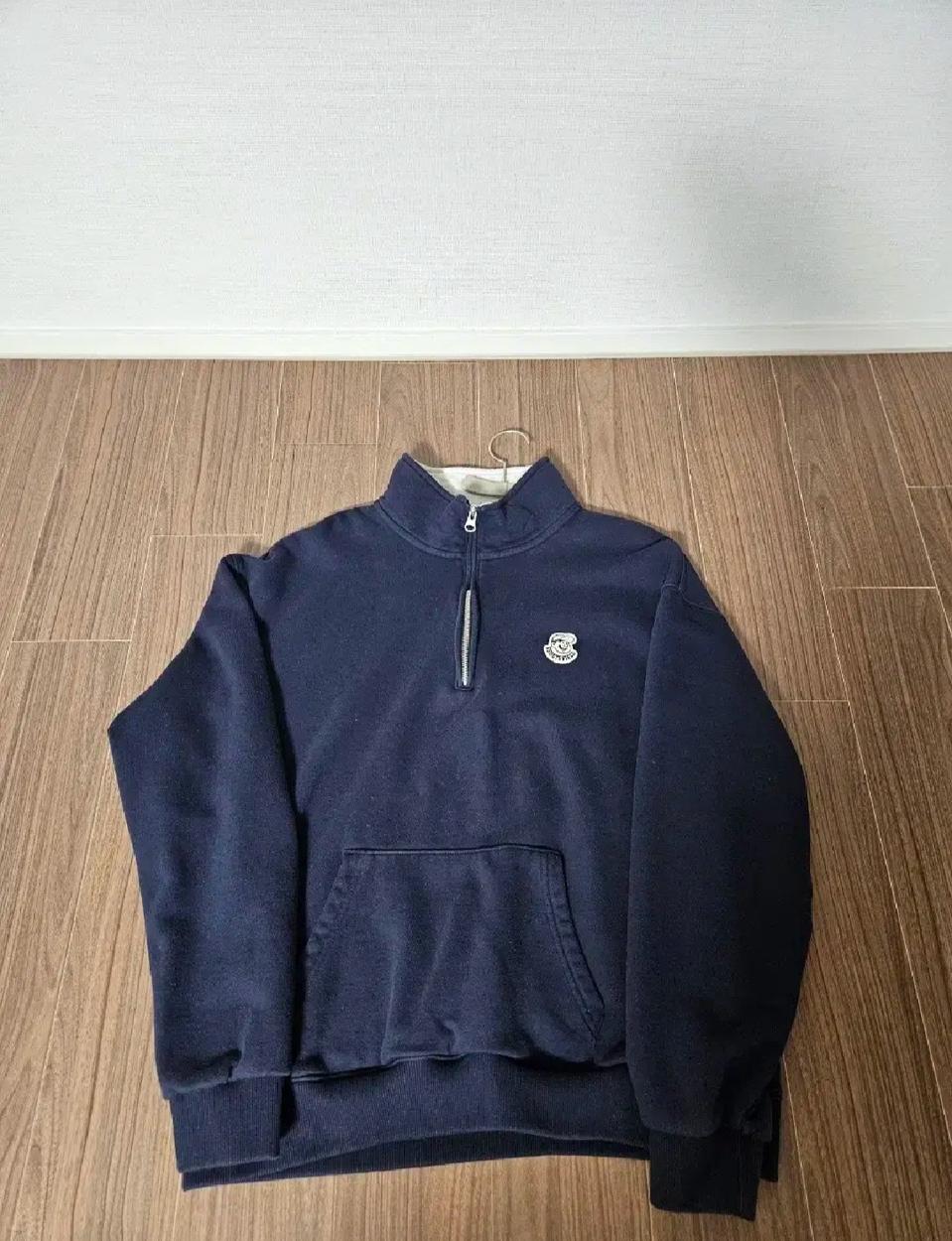 이베필드 하프집업