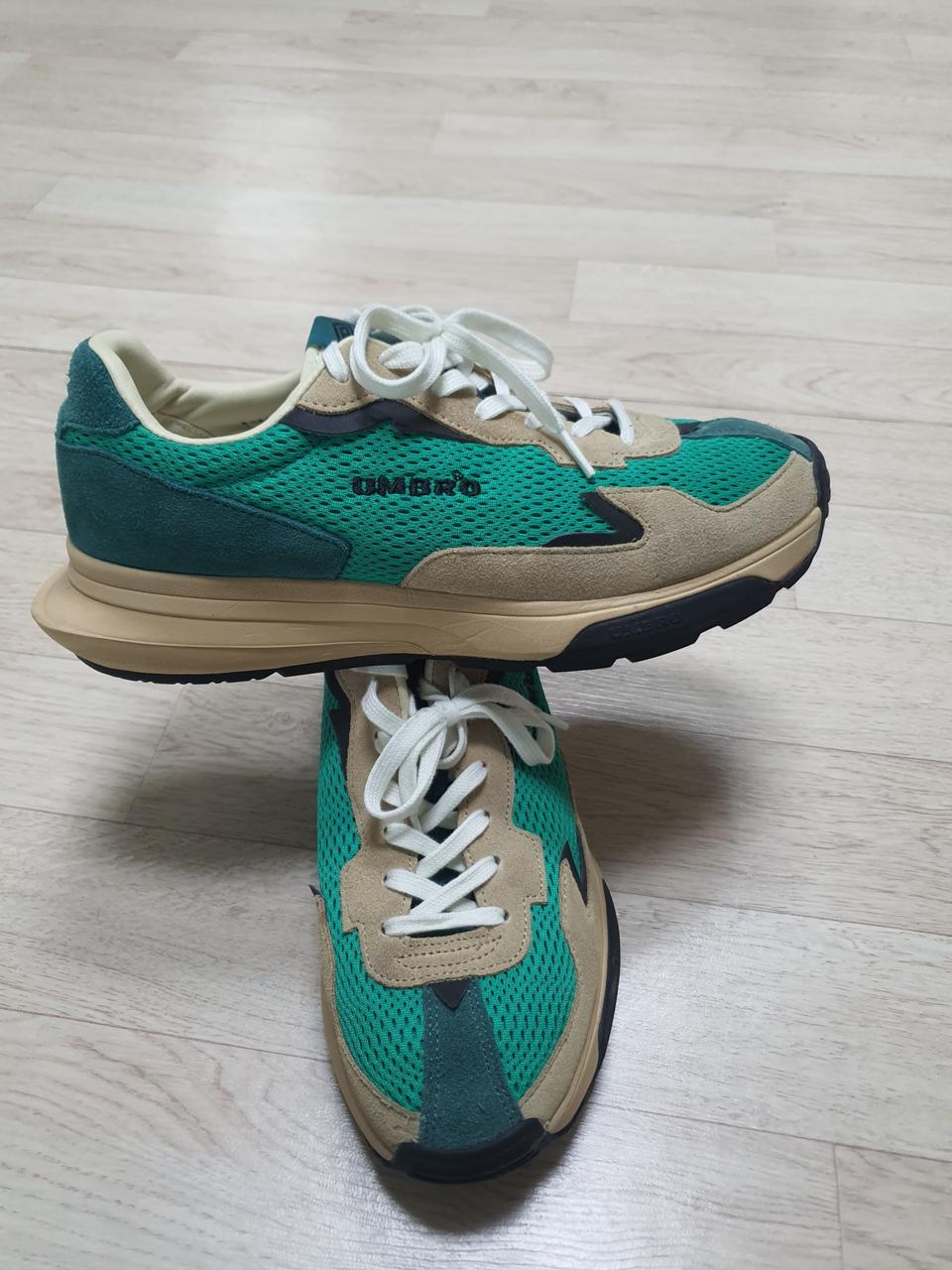 280 엄브로 토이드 그린 운동화 스니커즈 280사이즈 깨끗해요