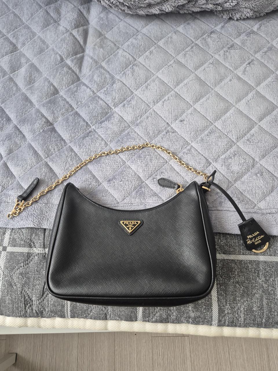 프라다 가방 판매합니다