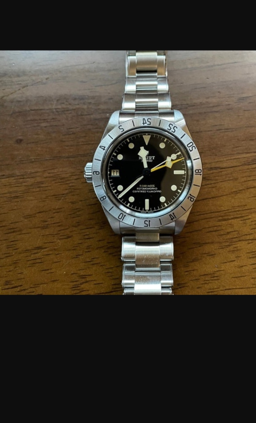 튜더 블랙베이 프로 39mm