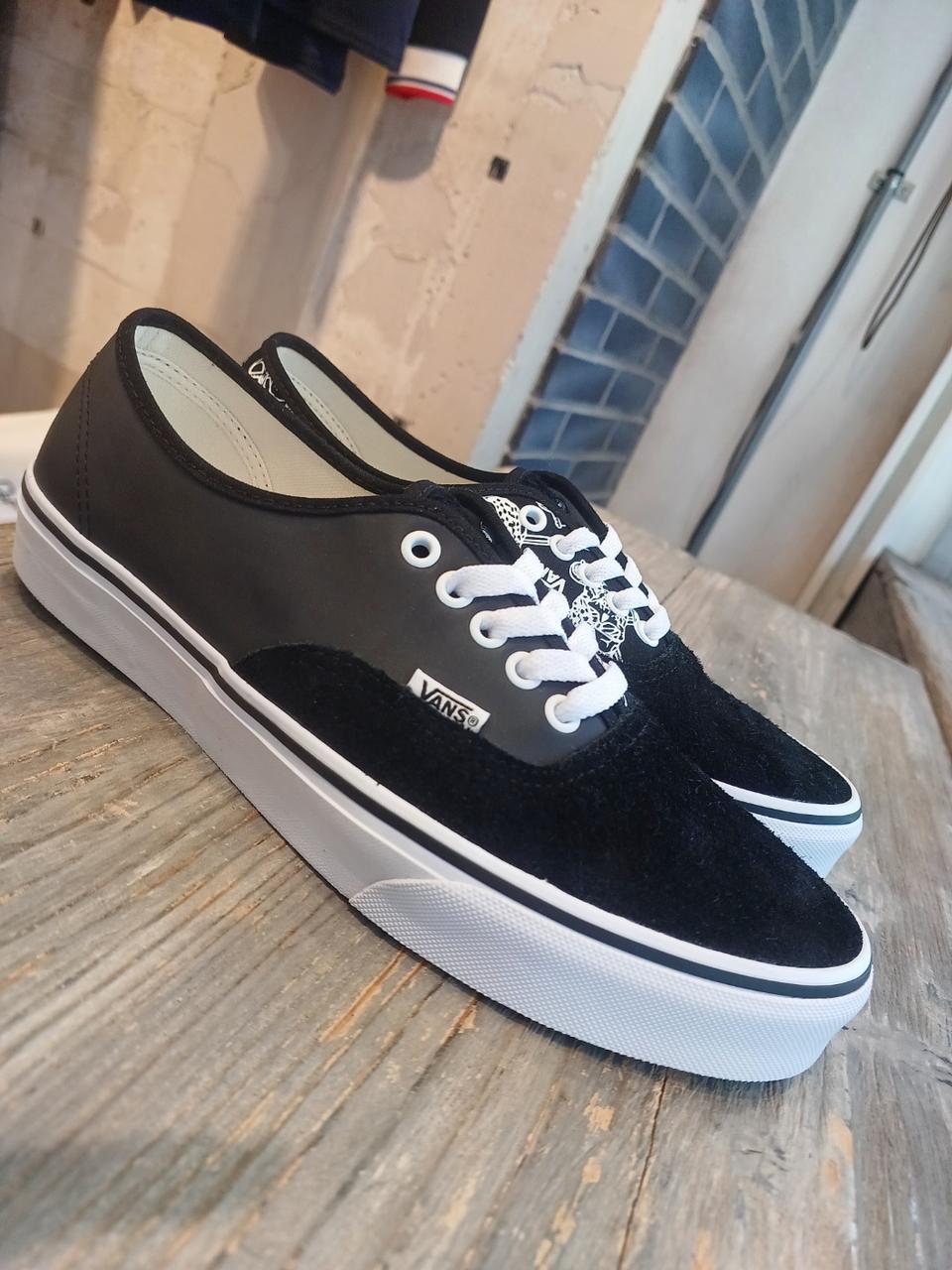 반스빌리스 콜라보