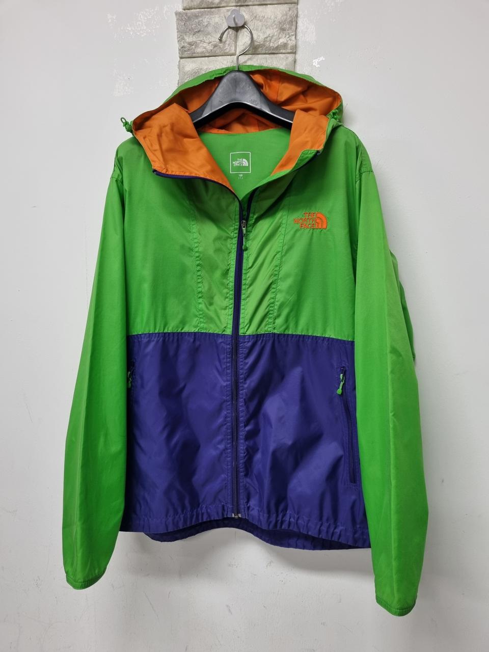 노스페이스 봄여름용 바람막이