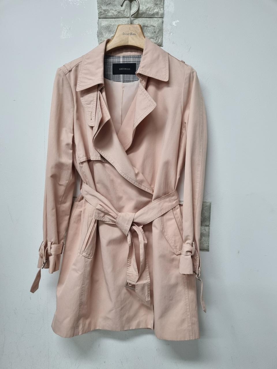 쉬즈미즈 봄 트렌치코트