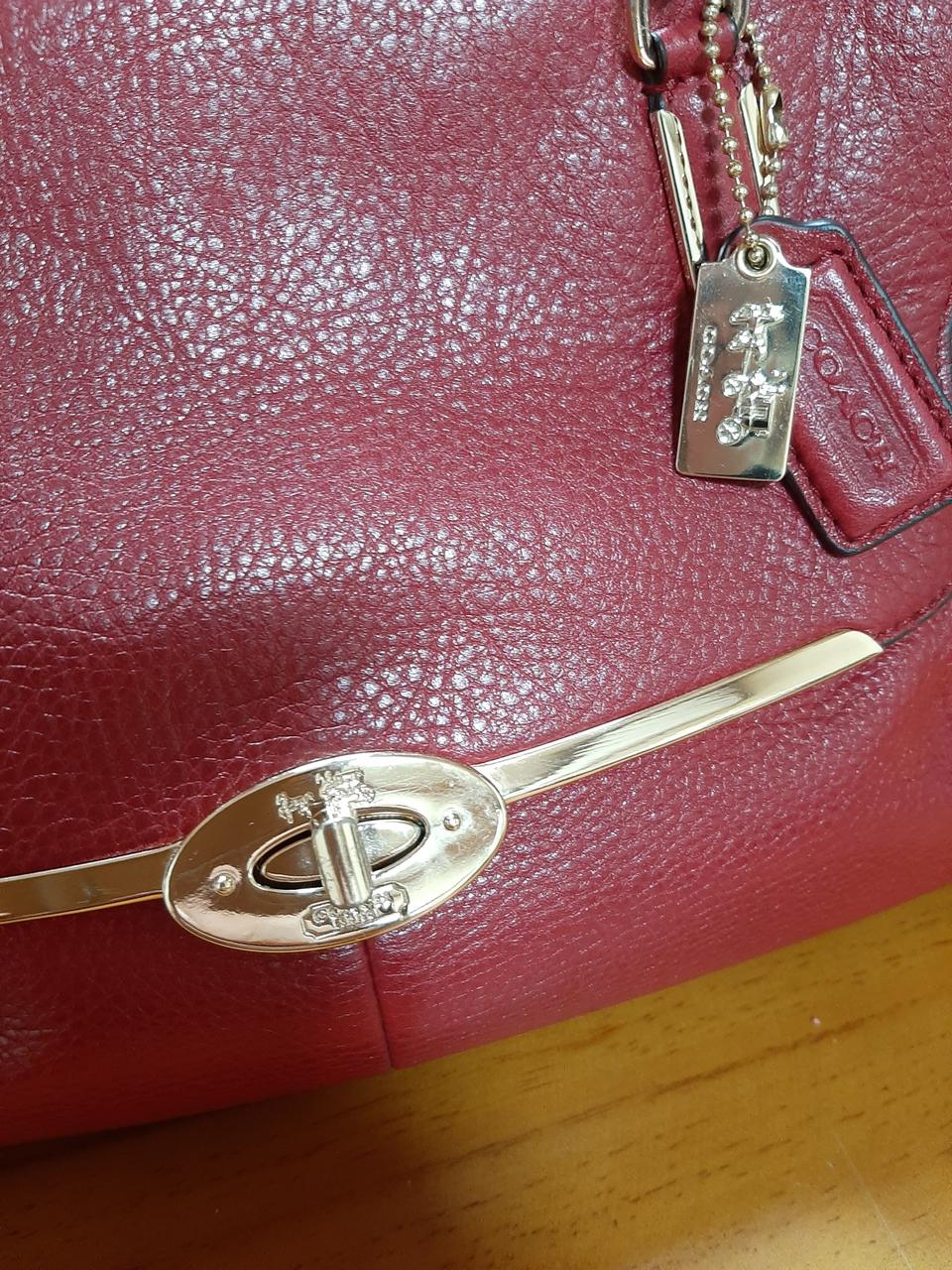 COACH 메디슨 여성 레드 토트 & 크로스백