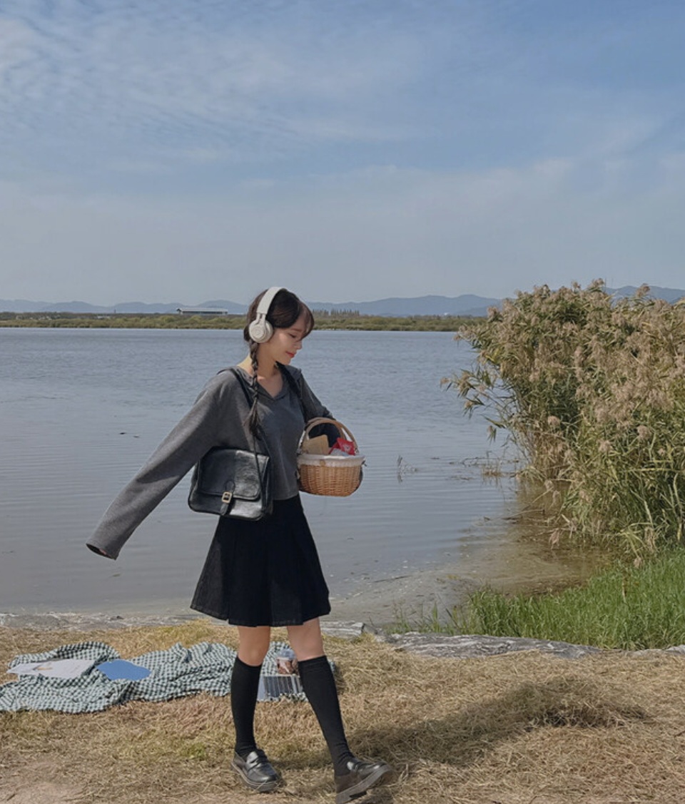 세미크롭 후드 티셔츠 블랙 새상품