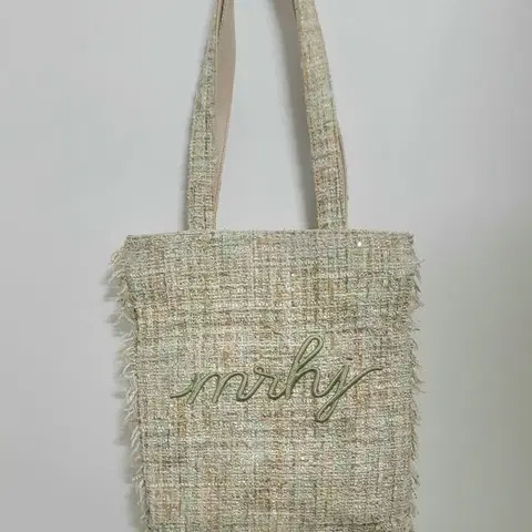 마르헨제이 로제백 트위드백