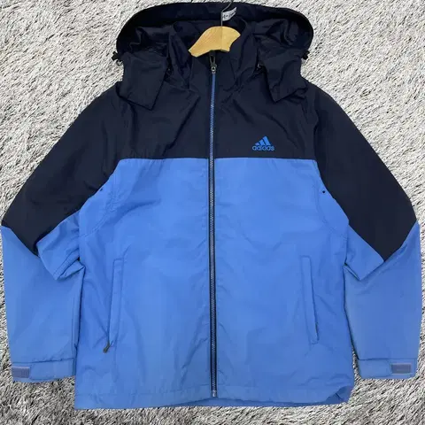 아디다스 바람막이