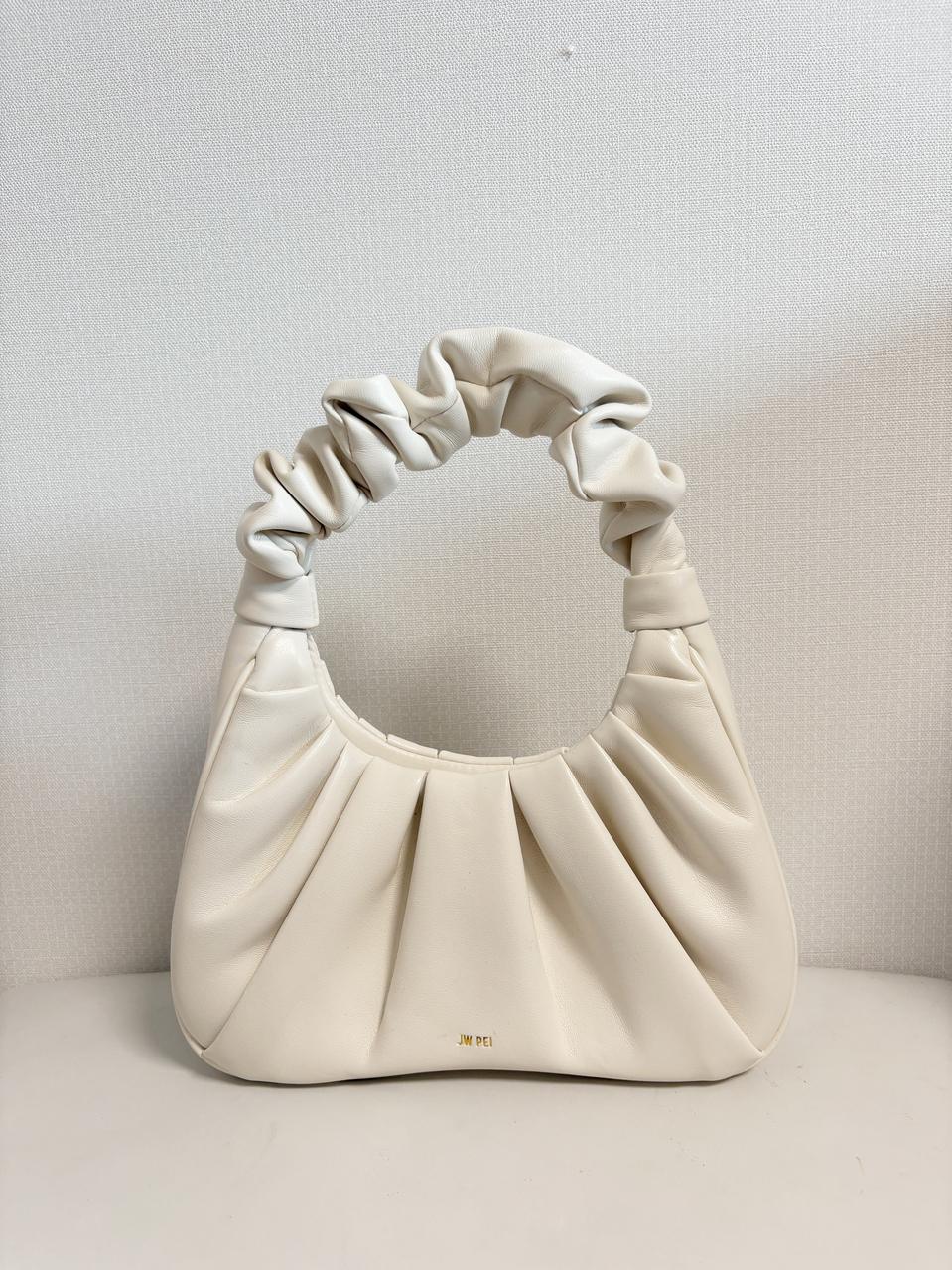 JW PEI 쥬페이 가비백