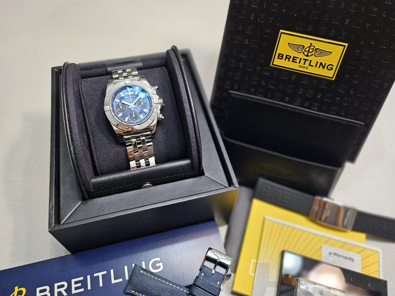 브라이틀링 크로노맷 41mm 블랙아이 판매