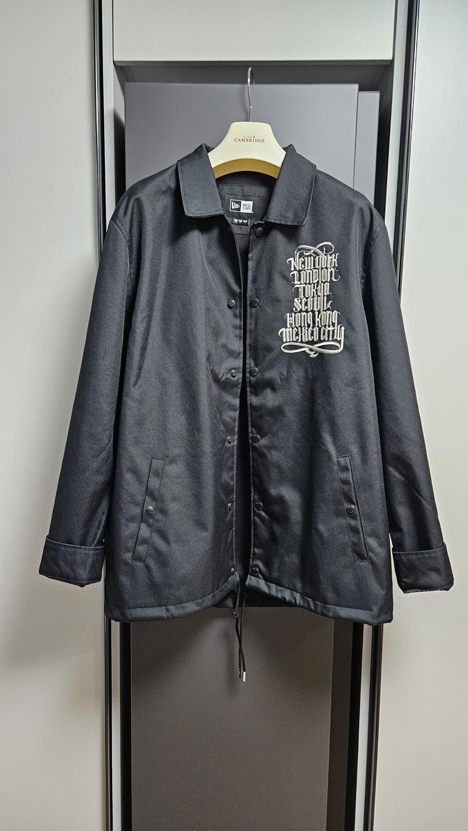 뉴에라 코치자켓 105 새상품