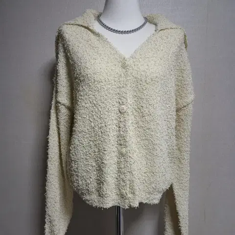 <새상품>(고퀄/국산)세라 숄 카라 부클 여리핏 가디건