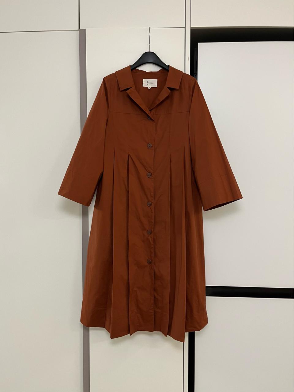 지스튜디오 플리츠 원피스