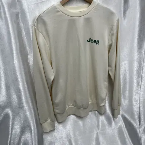 Jeep 맨투맨티 사이즈95 팝니다