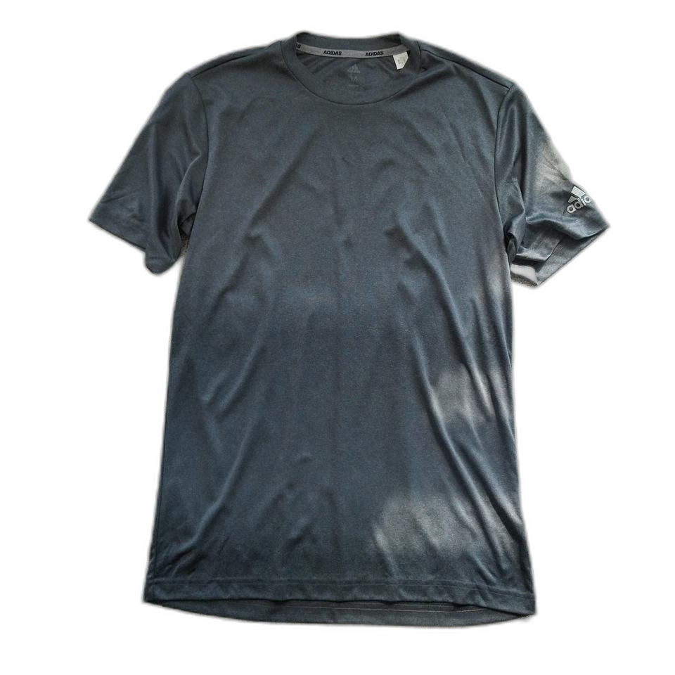 아디다스 반팔 티셔츠 95사이즈 C14087